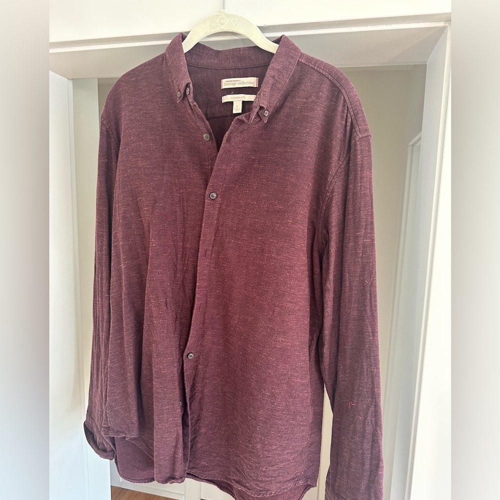 Banana Republic Men's Maroon Casual Shirt